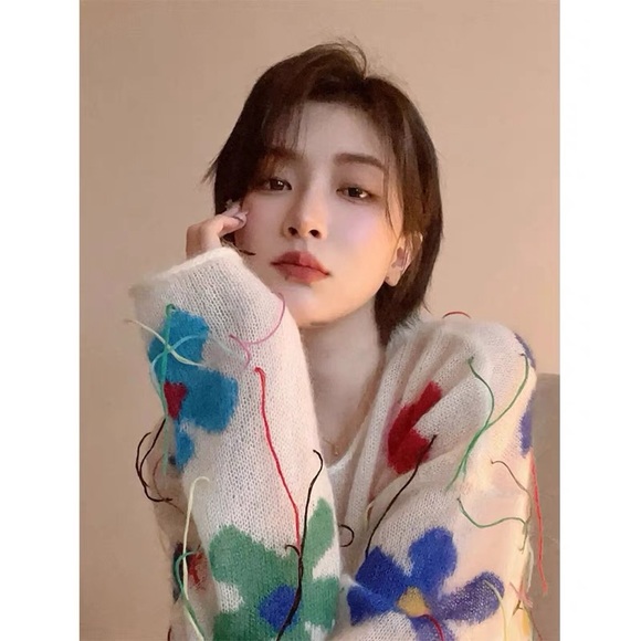 Multi-Color Knit Top - Picture 2 of 7